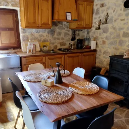 Meditation Olive House Pelei