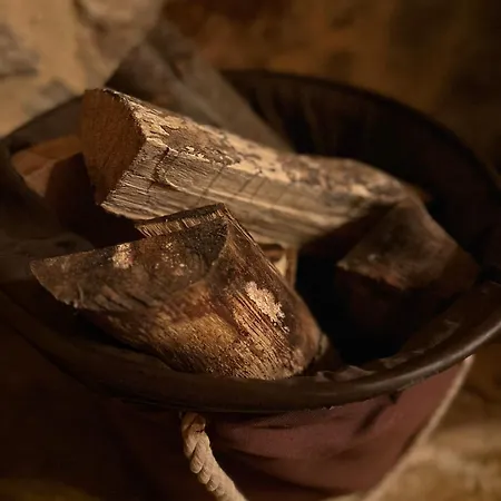 Semesterbostad Meditation Olive House Pelei